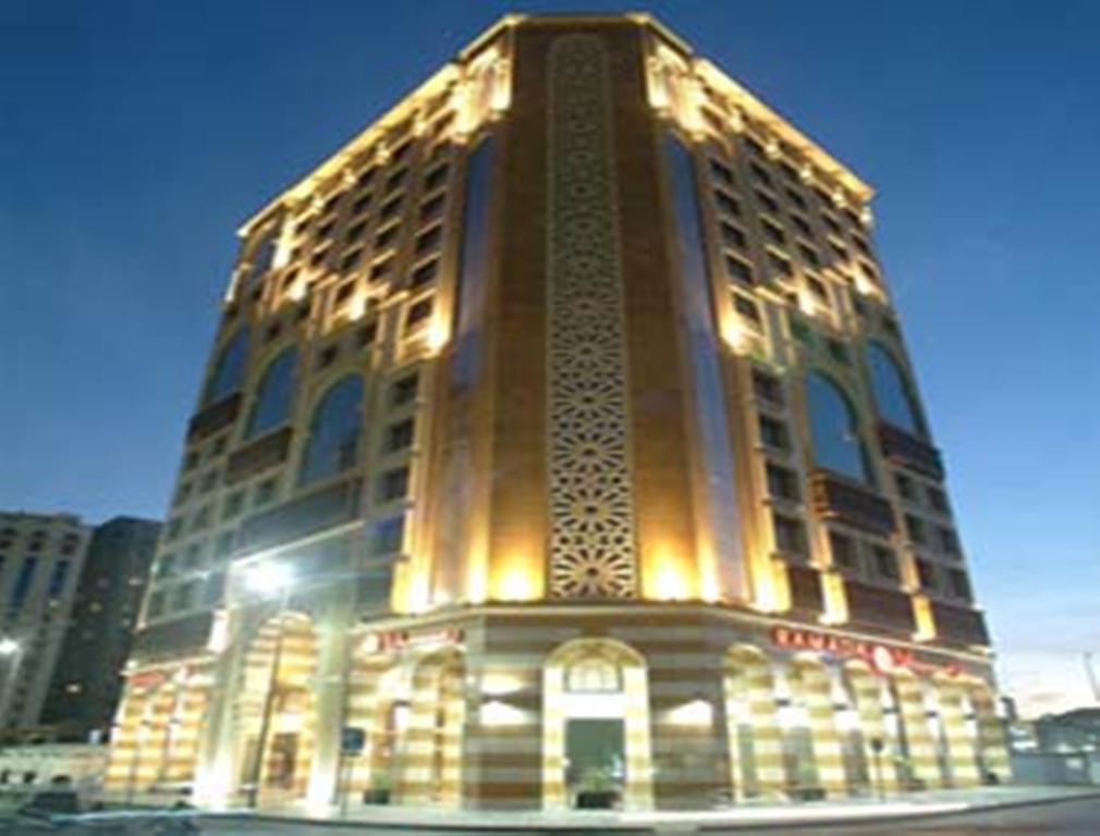 Ramada Madinah Al Hamra Hotel Medina Exterior photo