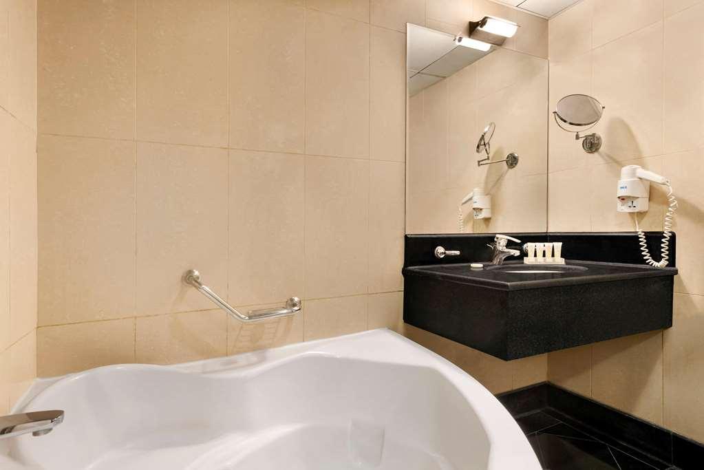 Ramada Madinah Al Hamra Hotel Medina Room photo