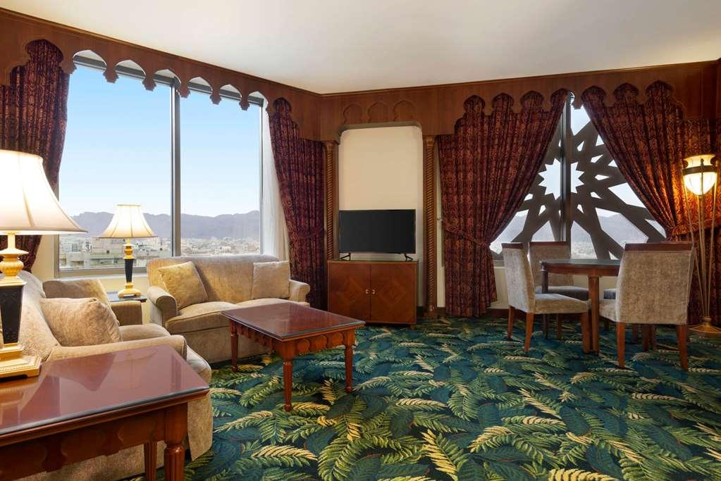 Ramada Madinah Al Hamra Hotel Medina Room photo