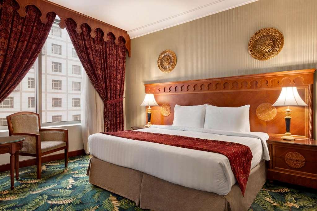 Ramada Madinah Al Hamra Hotel Medina Room photo